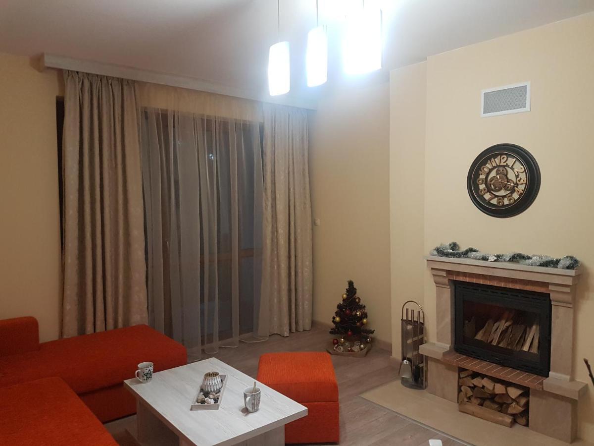“Family Аpart - Смолянски Езера“ Smolyan Exterior foto
