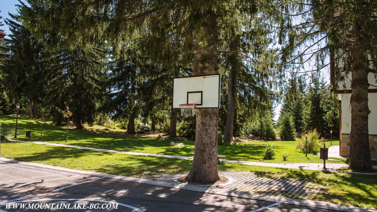 “Family Аpart - Смолянски Езера“ Smolyan Exterior foto