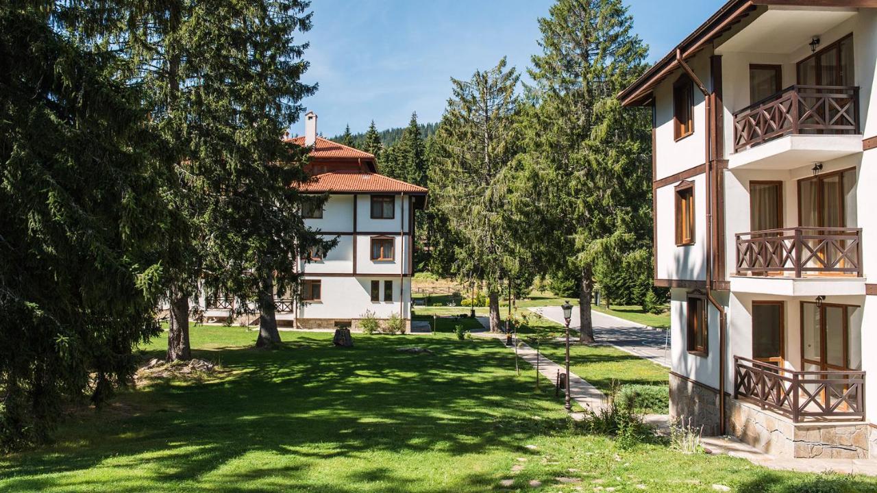 “Family Аpart - Смолянски Езера“ Smolyan Exterior foto